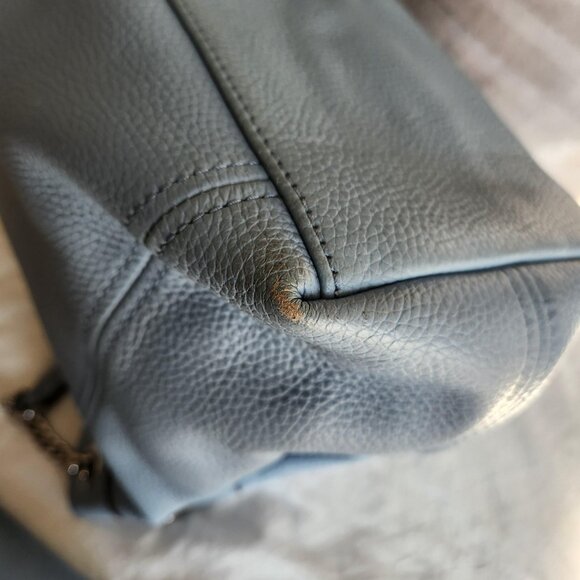 Michael Kors EUC Large Powder Blue Leather Tote With Silvertone Chain - Picture 11 of 16